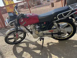 Royal RY125 2025 Red