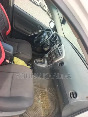 Toyota Matrix 2008 White