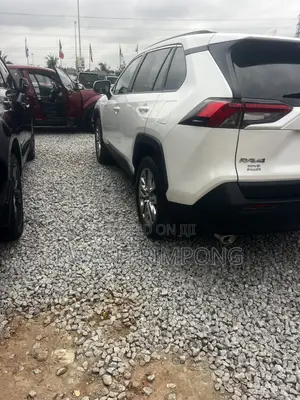 Toyota RAV4 2021 Black