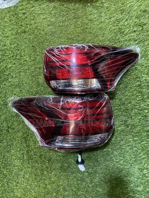 Mitsubishi Outlander 2016-2017-2018-2019 Taillight Pair