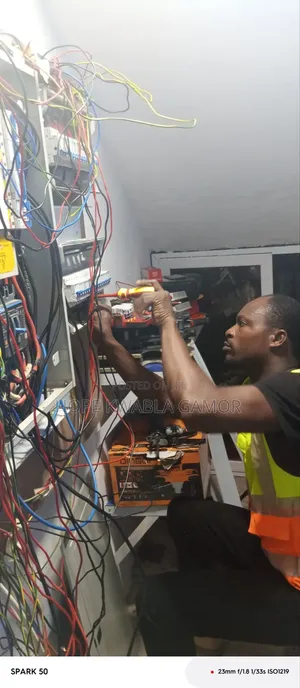 Professional Electrician – Neat Wiring & Emergency Fault Fixes