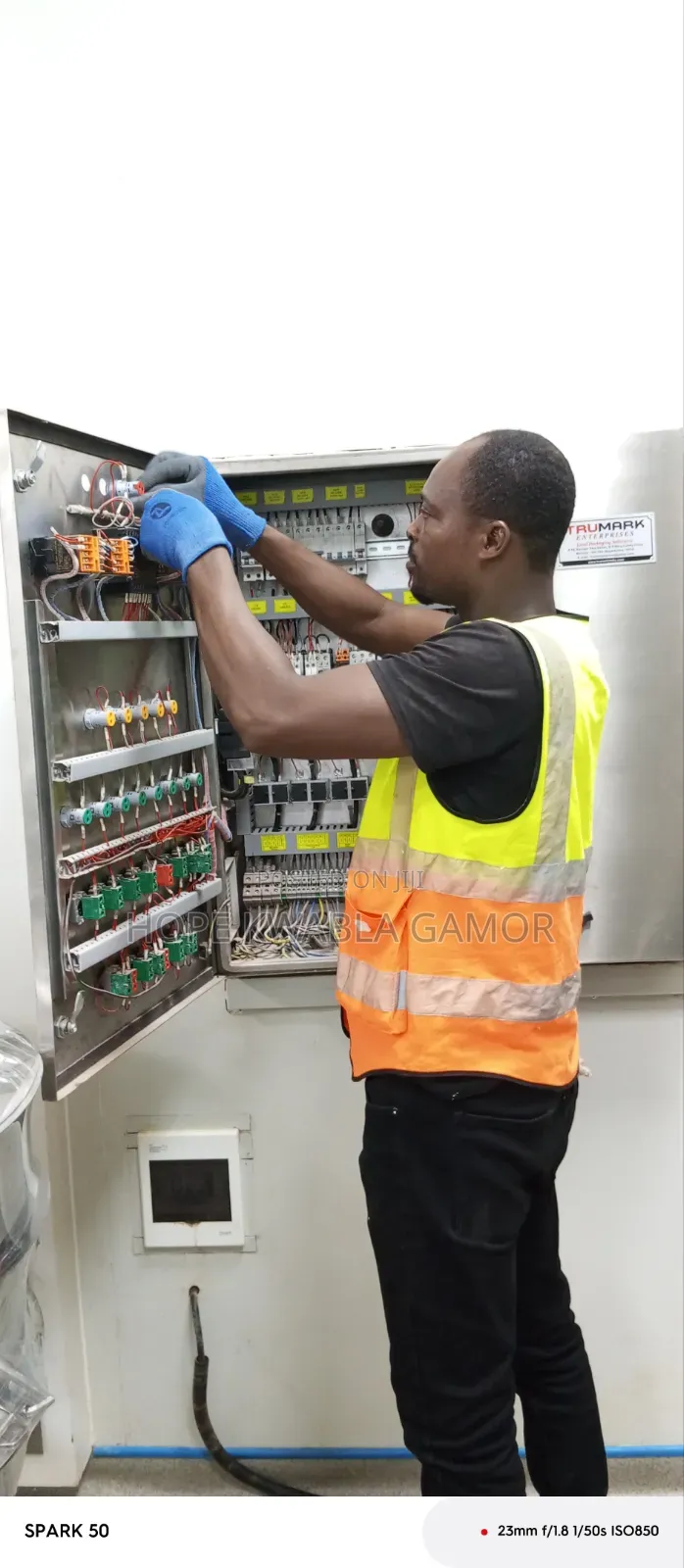 Professional Electrician – Neat Wiring & Emergency Fault Fixes