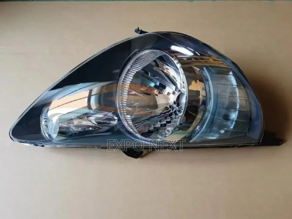 Honda Fit 2005 Head Lights