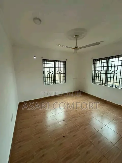2bdrm Apartment in Cool, Ola Achool Area for rent