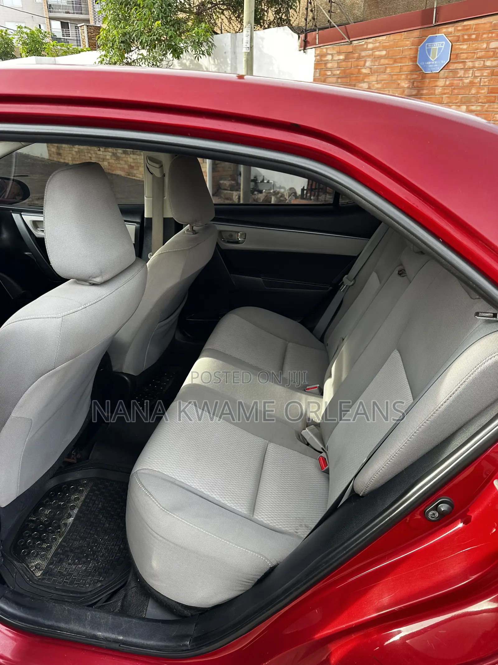 Toyota Corolla LE 4dr Sedan (1.8L 4cyl CVT) 2016 Burgundy