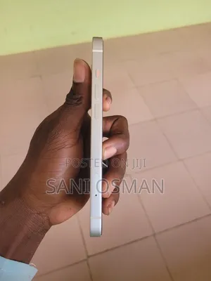 Apple iPhone 13 256 GB White