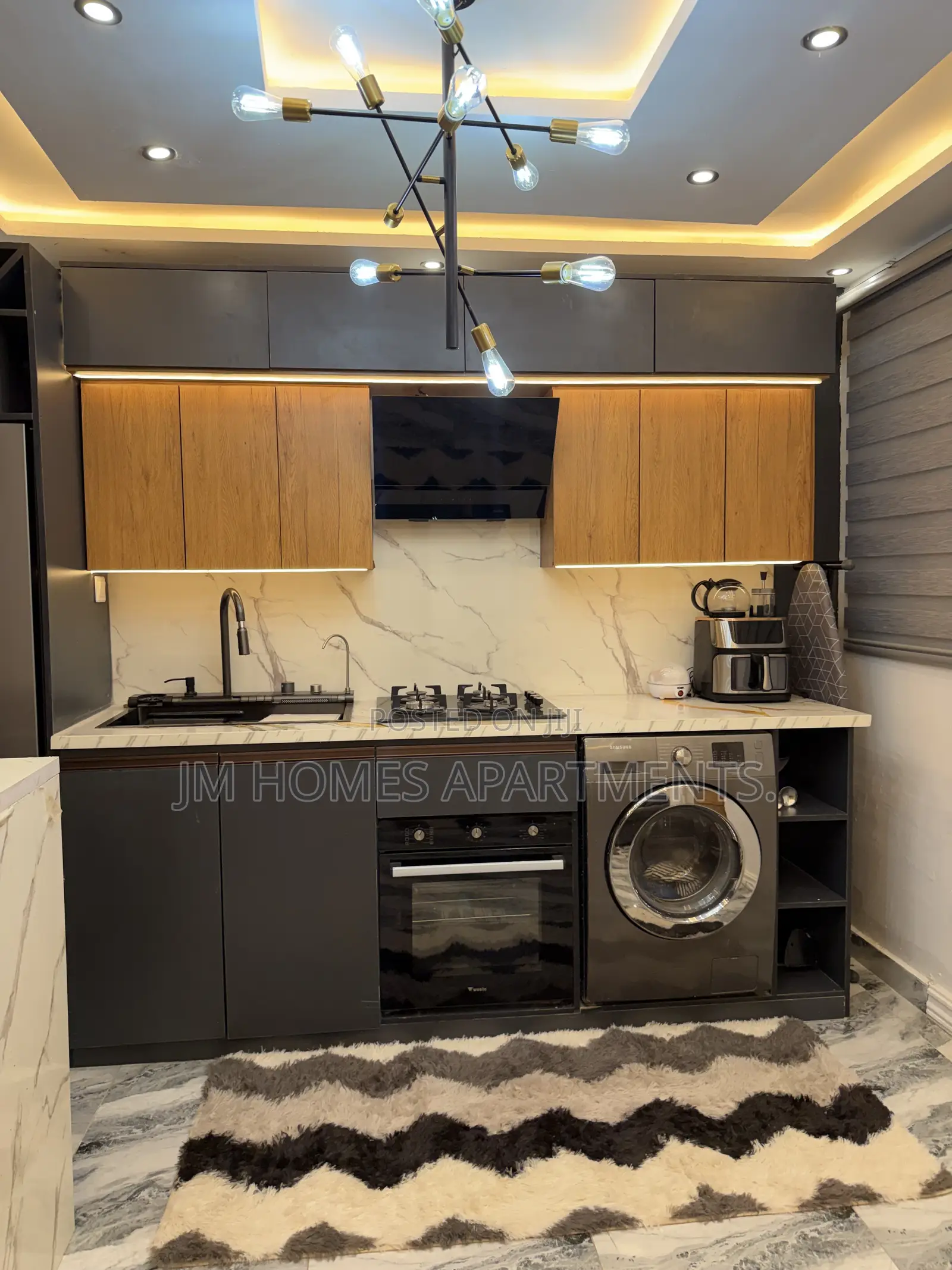 Luxury Furnished Studio for Short Stay – Tema Comm 25