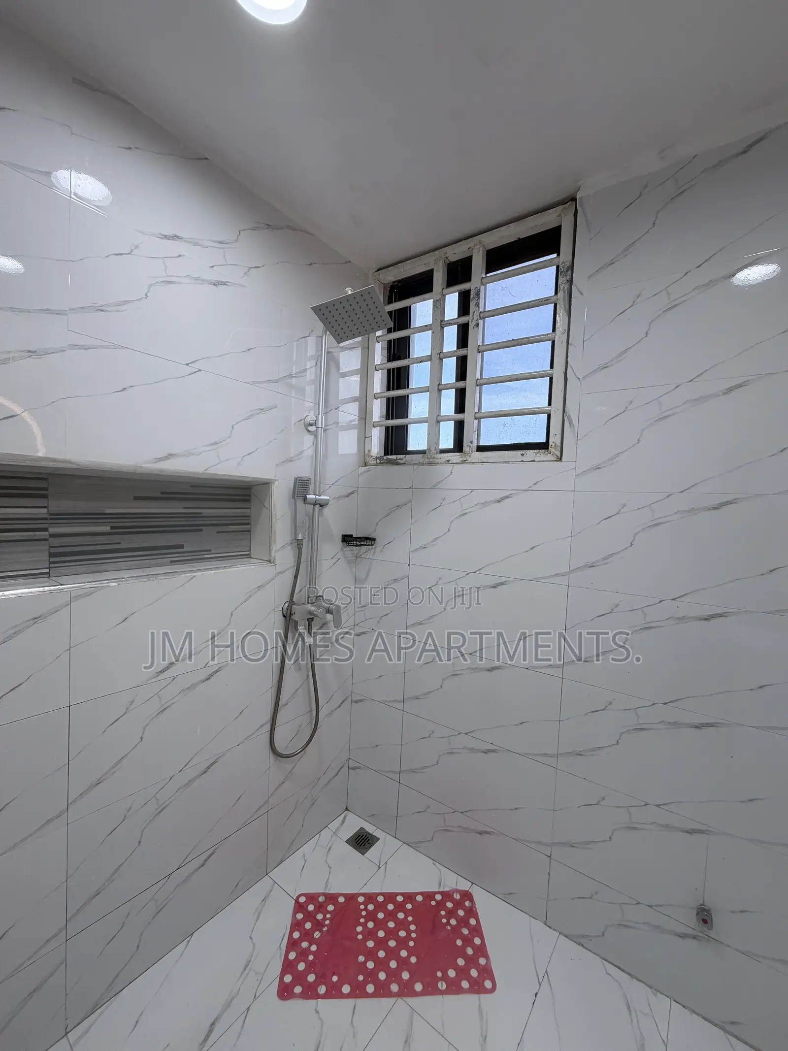 Luxury Furnished Studio for Short Stay – Tema Comm 25