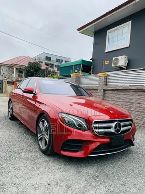 Mercedes-Benz E300 2019 Red
