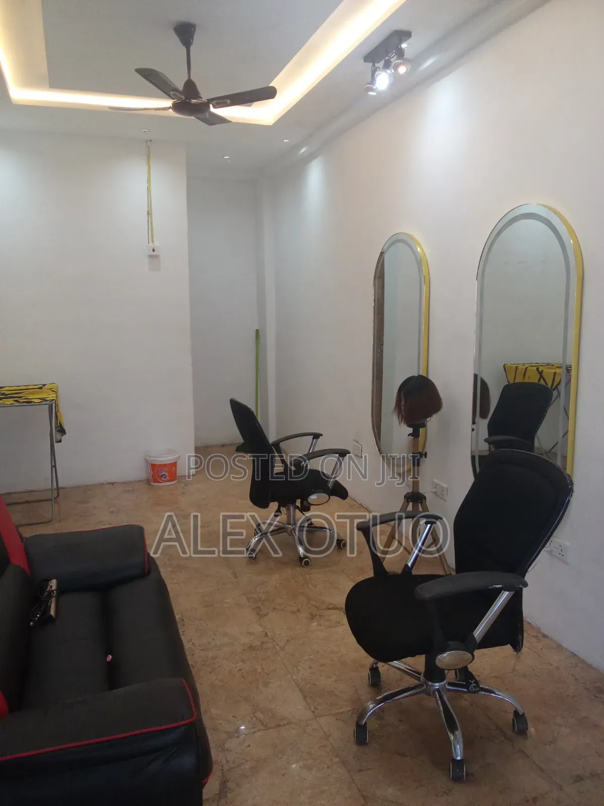 Shop for Rent Tanoso Main Road
