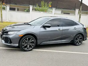 Honda Civic EX-L w/Navi 4dr Hatchback (1.5L 4cyl) 2017 Gray