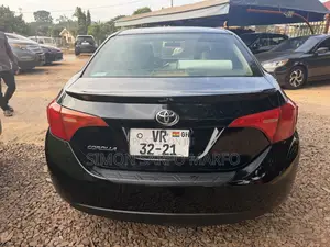 Toyota Corolla LE Eco Plus 4dr Sedan (1.8L 4cyl CVT) 2016 Black
