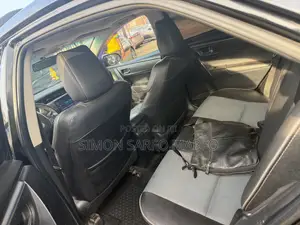 Toyota Corolla LE Eco Plus 4dr Sedan (1.8L 4cyl CVT) 2016 Black