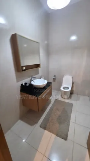 11bdrm Mansion in Airport Residential for rent