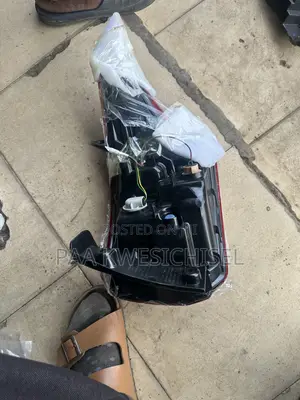 Mitsubishi Outlander 2017 2018 2020 Tail Light