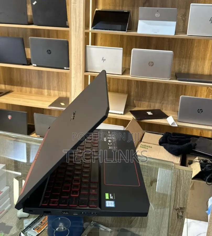 Laptop Acer Nitro 5 16GB Intel Core i5 HDD+SSD 1T