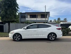 Hyundai Elantra 2017 White