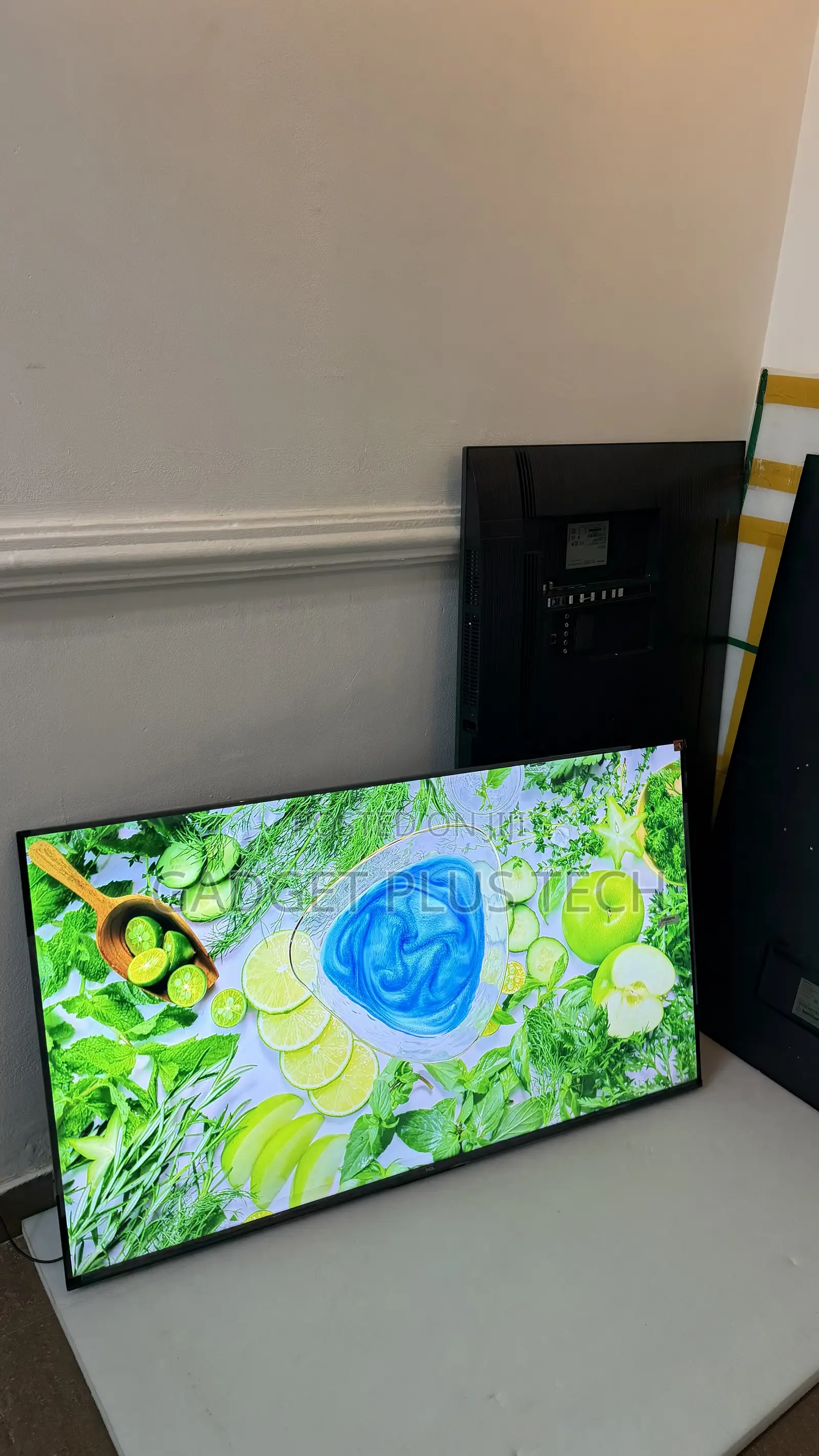 Almost New 2026 50” TCL Premium QLED Smart TV