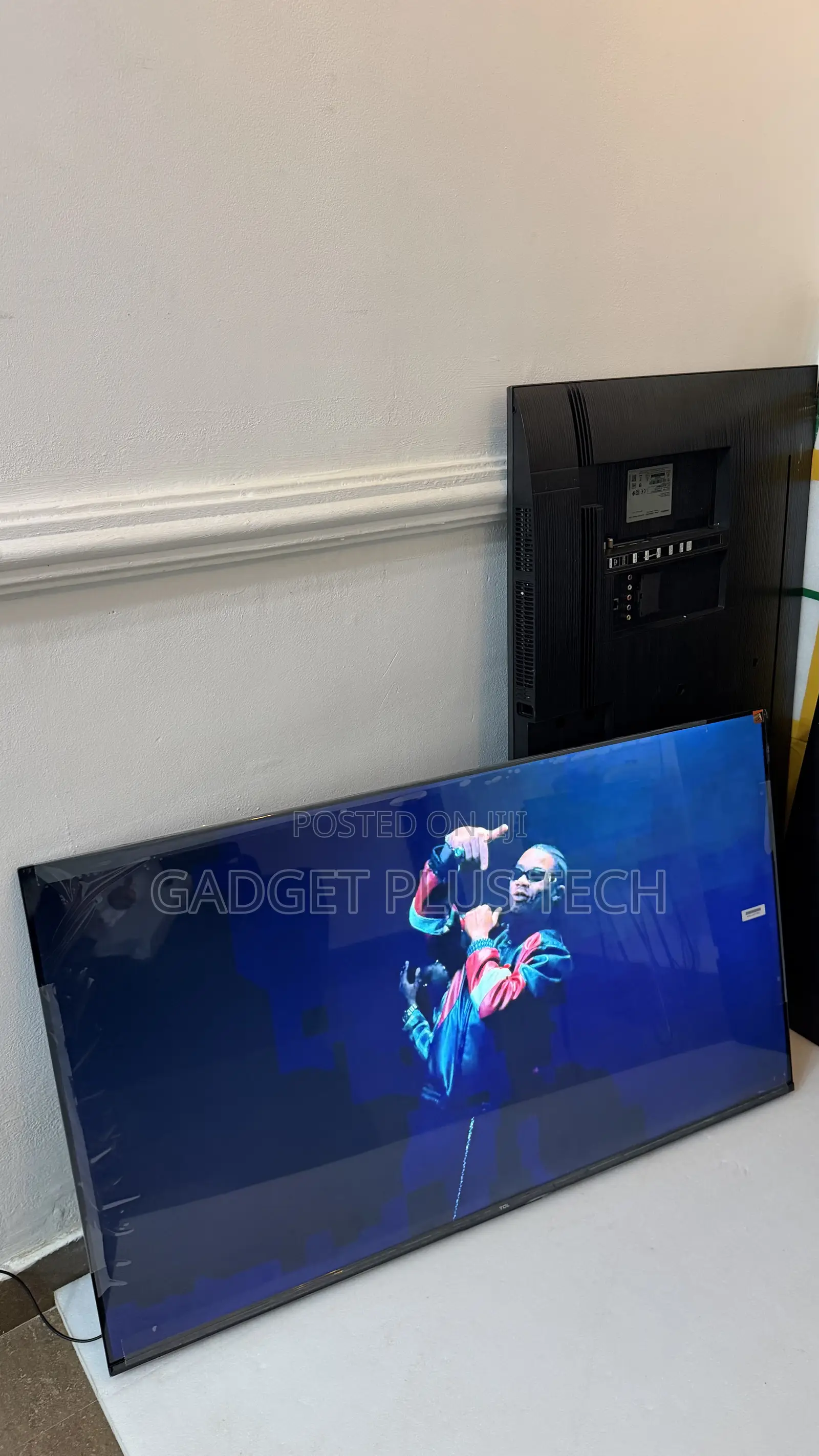 Almost New 2026 50” TCL Premium QLED Smart TV