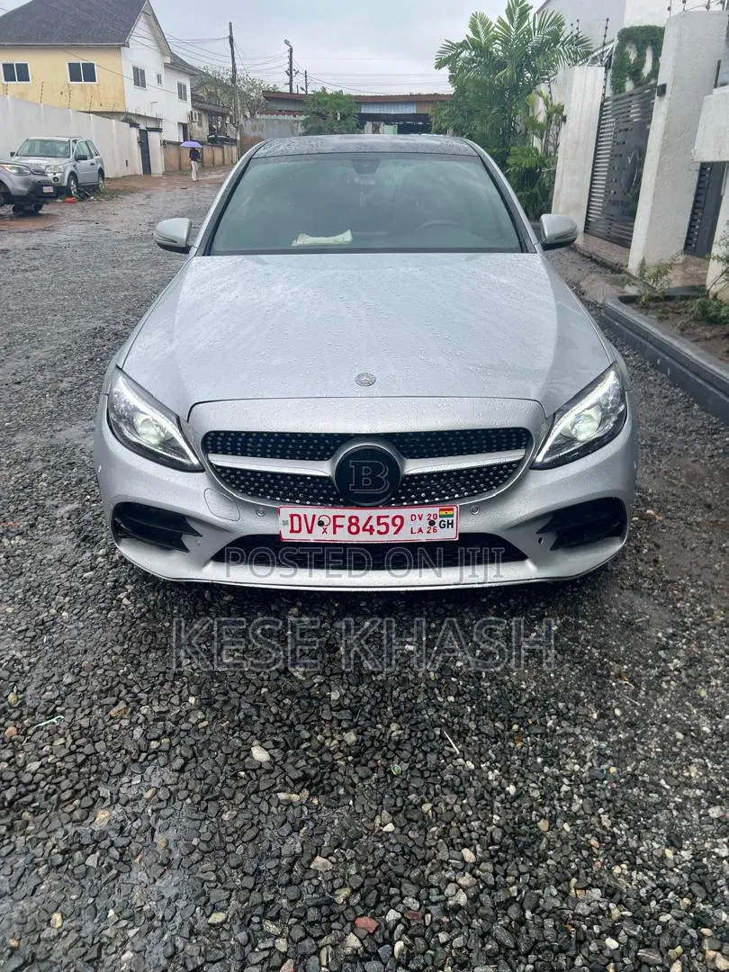 Mercedes-Benz C300 2016 Silver