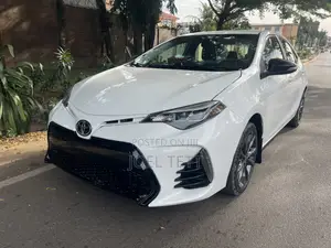 Toyota Corolla 2016 White
