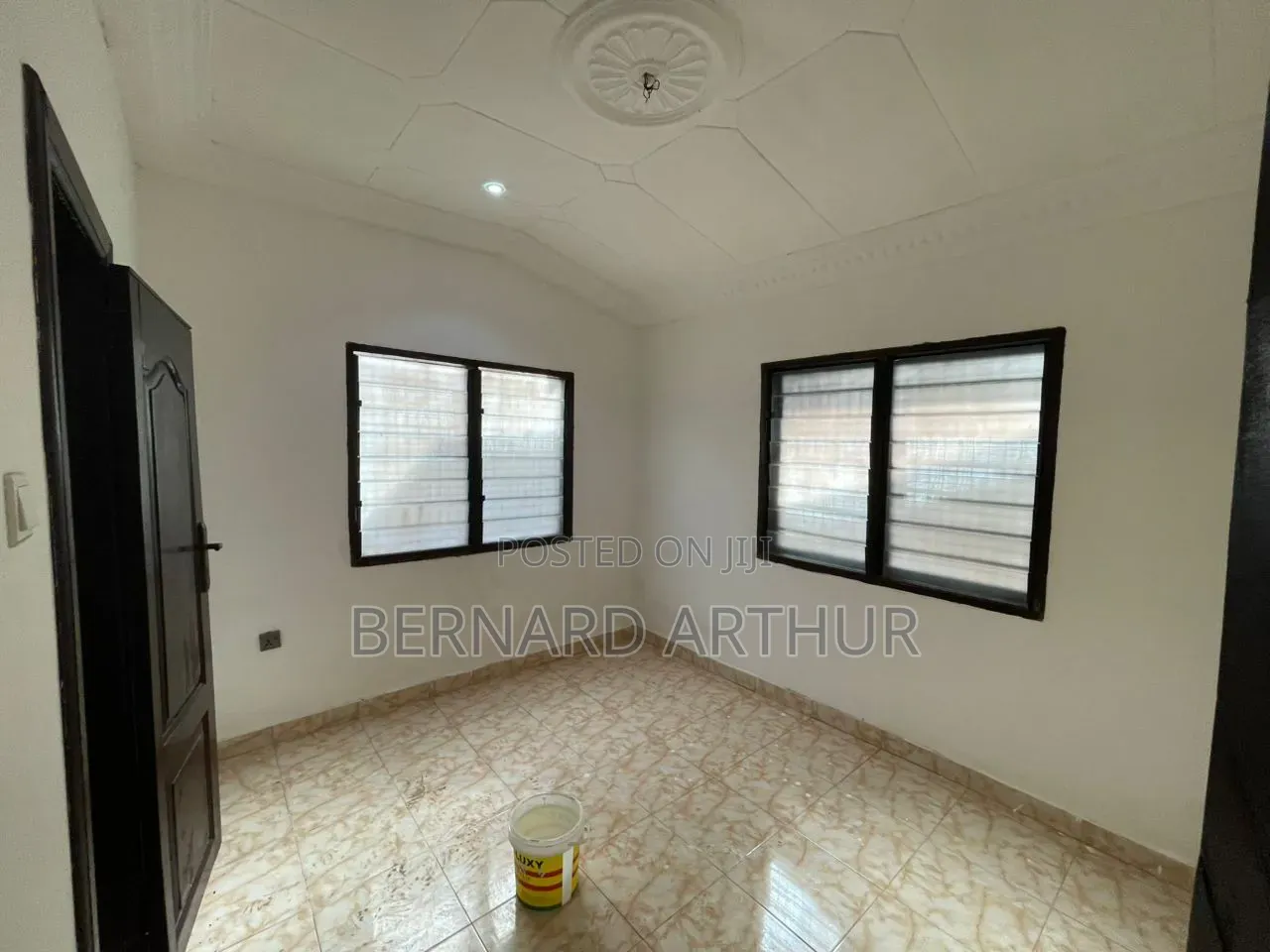 1bdrm Room & Parlour in Bernard Agency, Baah Yard for rent