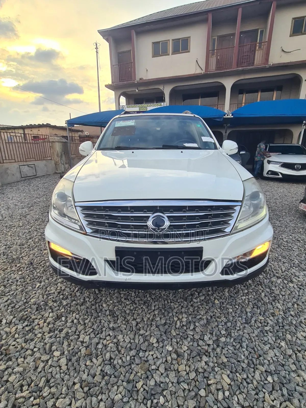 SsangYong Rexton 2017 White
