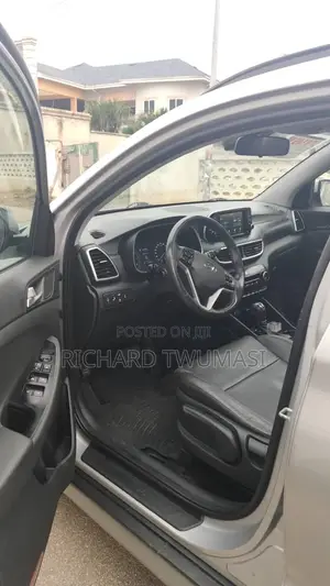 Hyundai Tucson Value AWD 2020 Silver