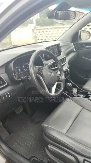 Hyundai Tucson Value AWD 2020 Silver
