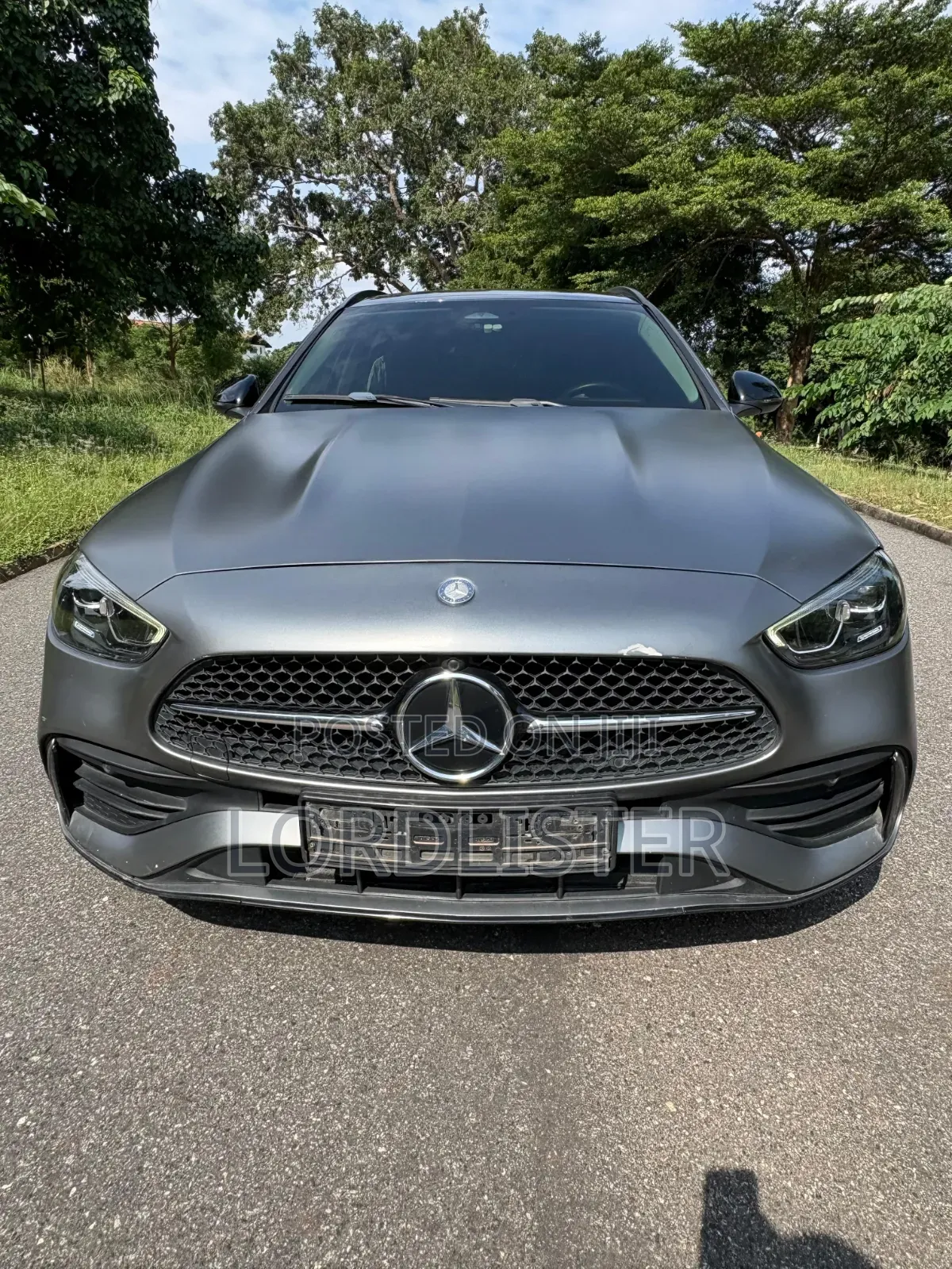 Mercedes-Benz C300 2022 Gray