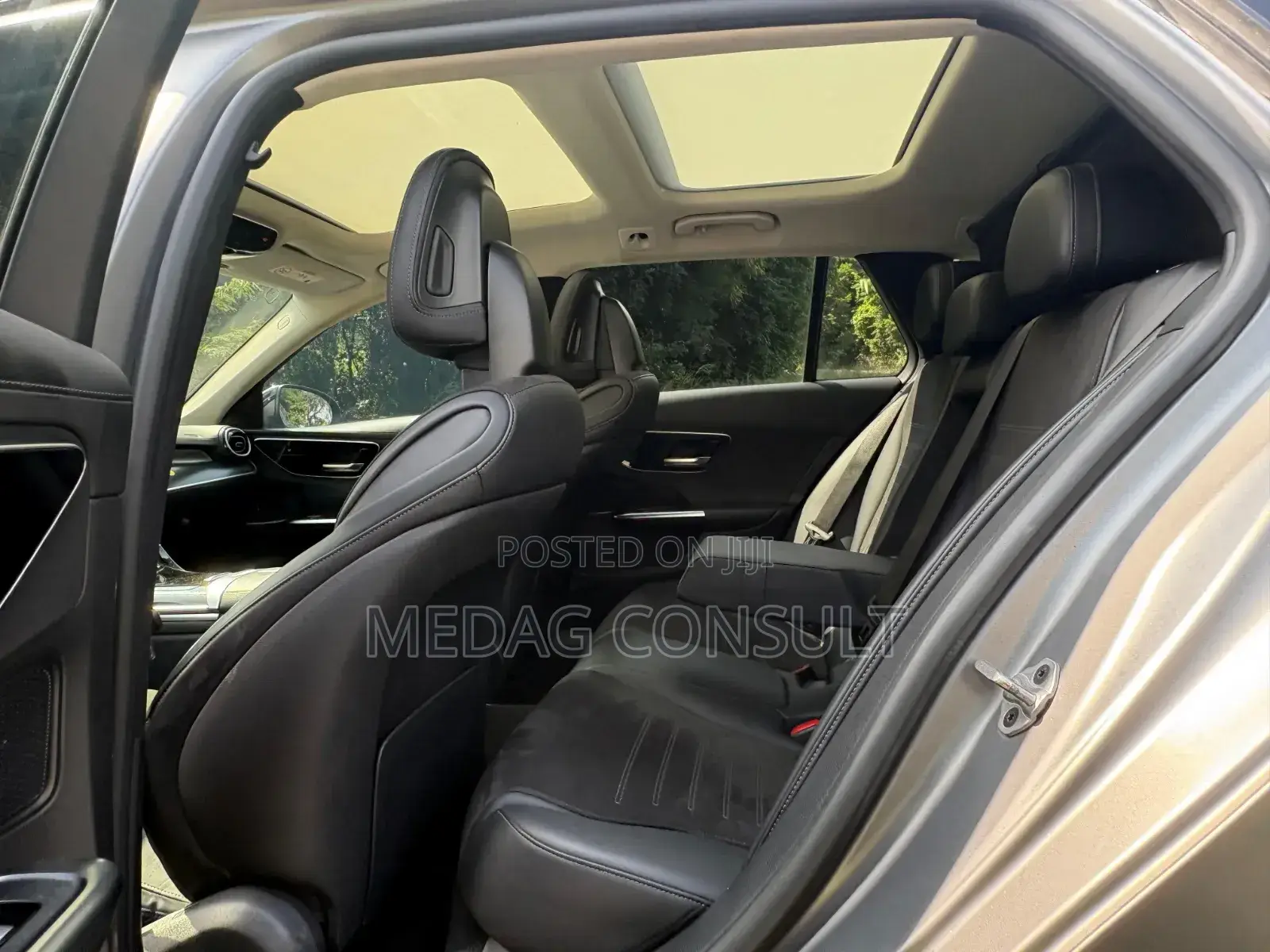 Mercedes-Benz C300 2022 Gray