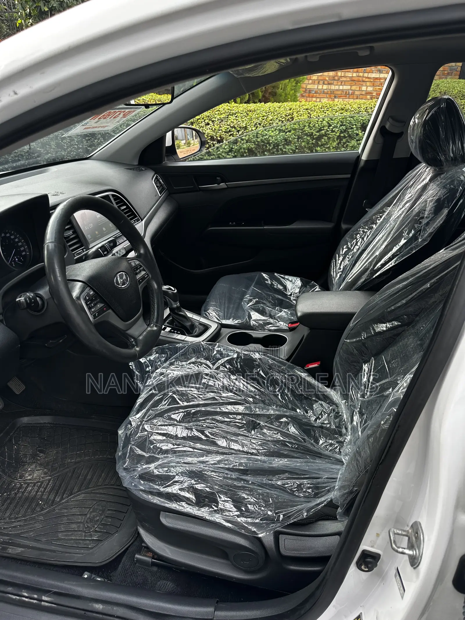 Hyundai Elantra Limited 2018 White