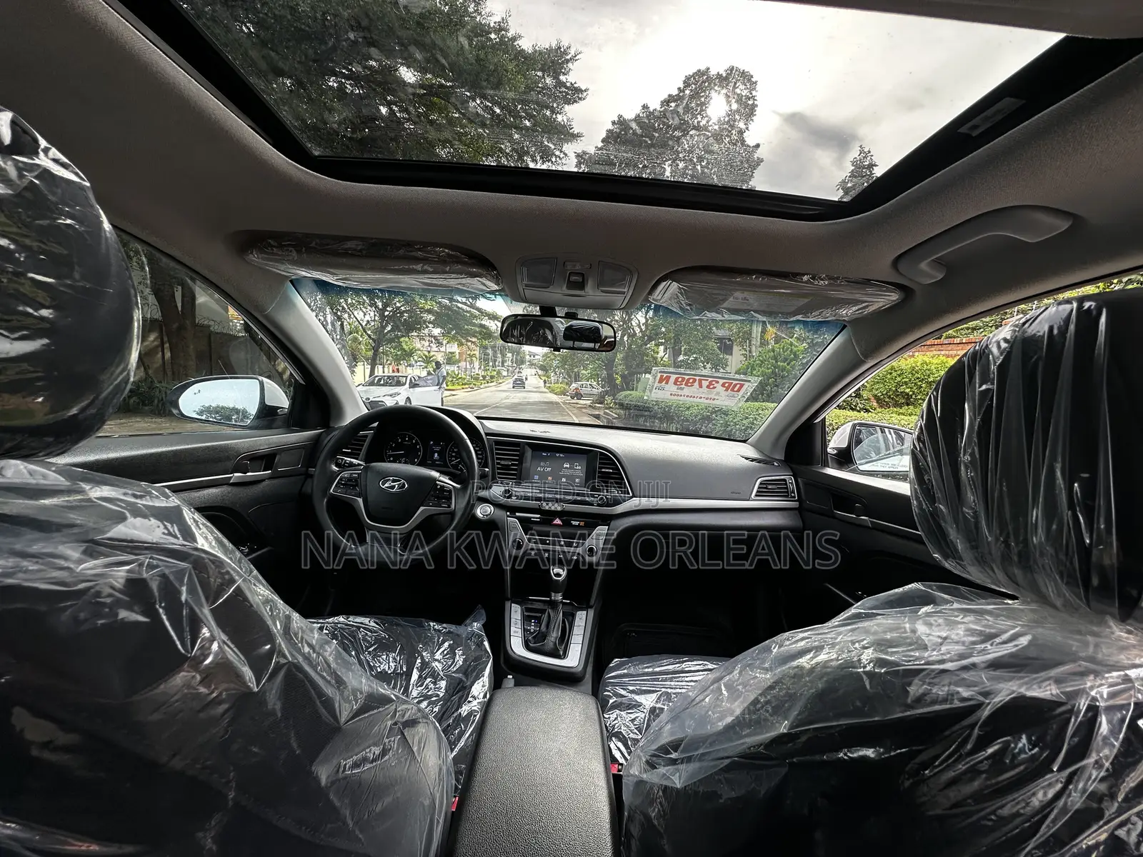 Hyundai Elantra Limited 2018 White