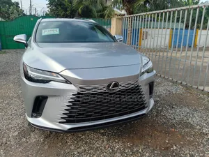 Lexus LX 2023 Silver