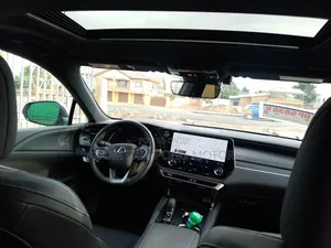Lexus LX 2023 Silver