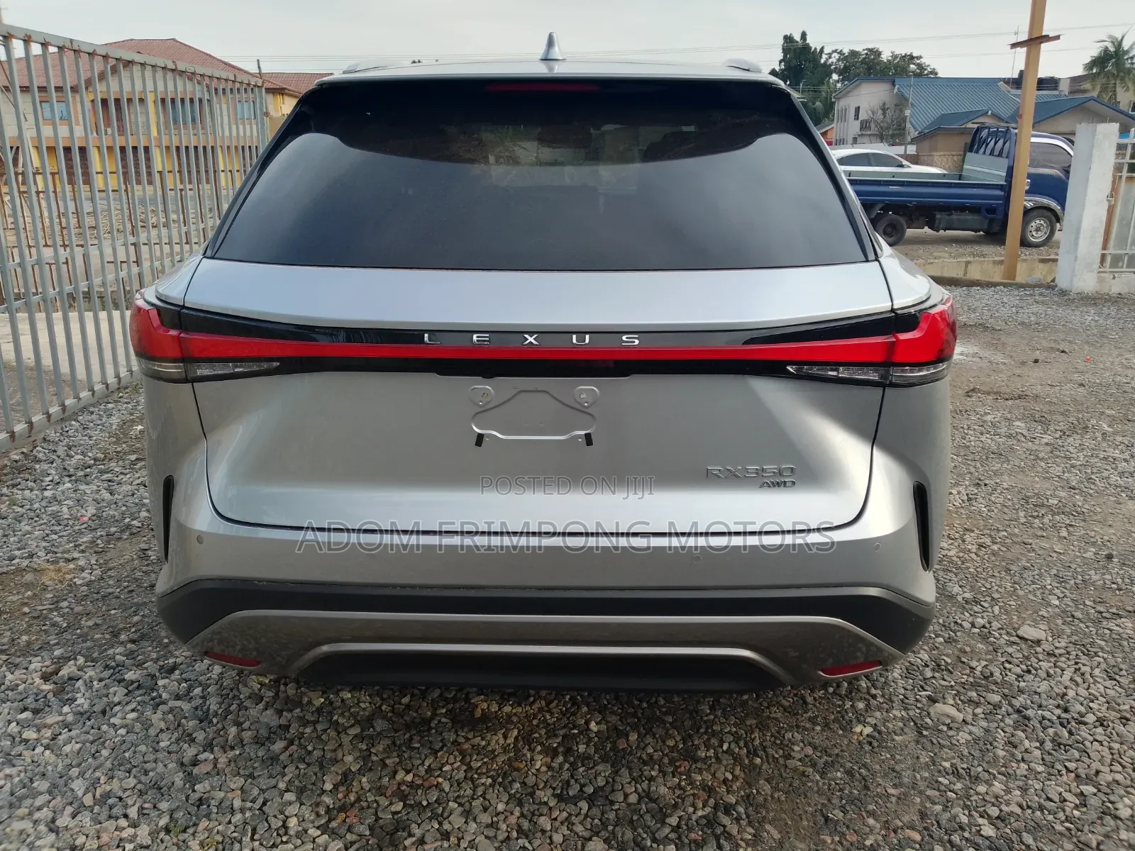 Lexus LX 2023 Silver