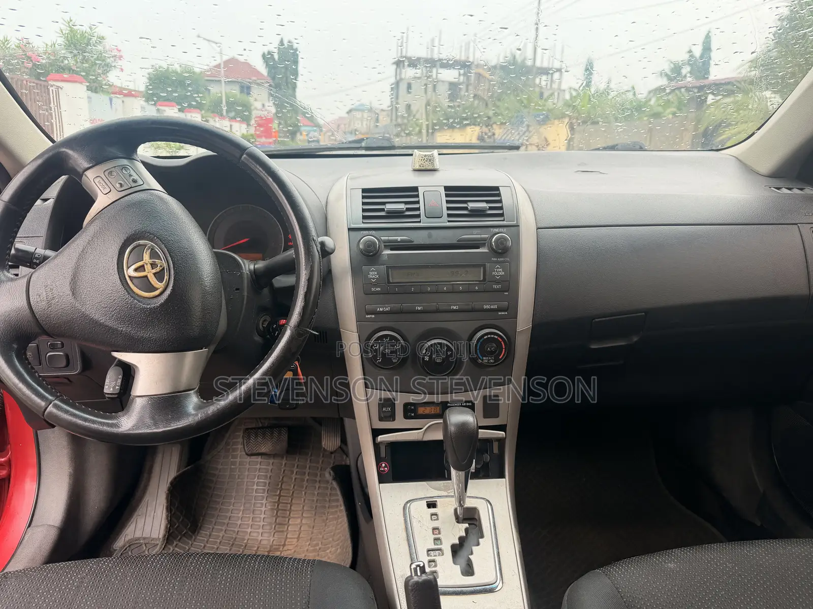 Toyota Corolla 2010 Red