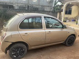 Nissan March 2010 Gold