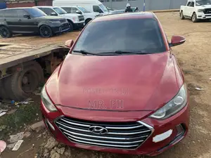 Hyundai Elantra 2016