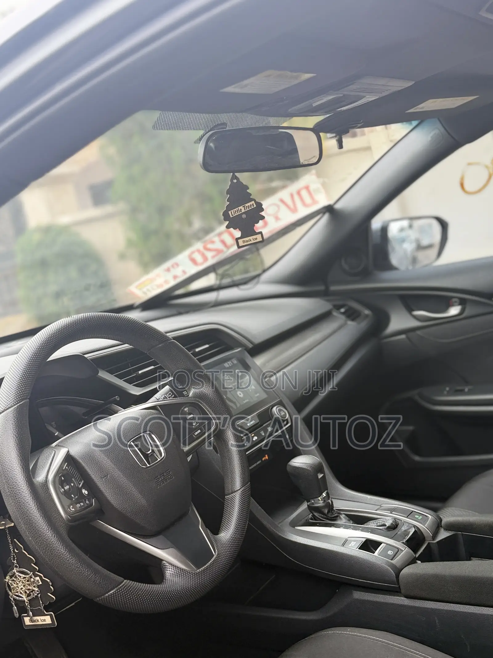 Honda Civic EX Hatchback 2018 Gray