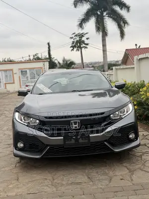 Honda Civic EX Hatchback 2018 Gray