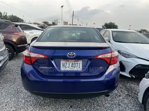 Toyota Corolla 2016 Blue
