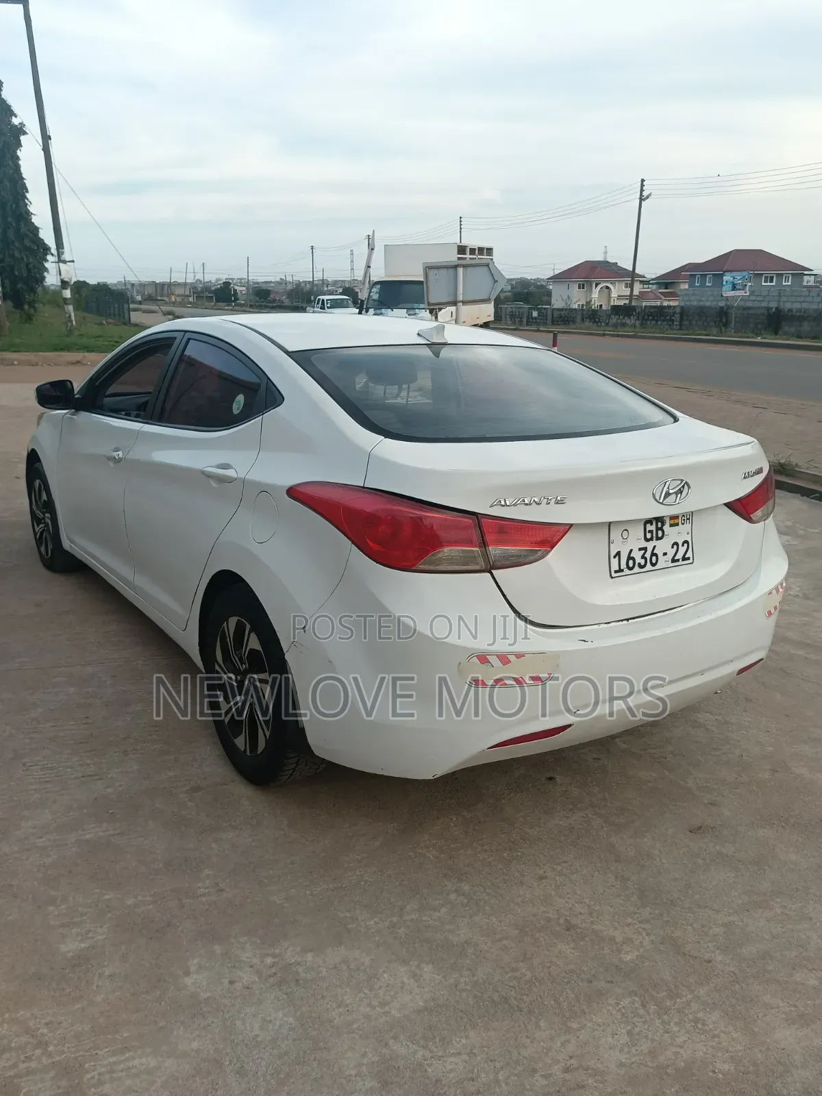 Hyundai Elantra 2013 White