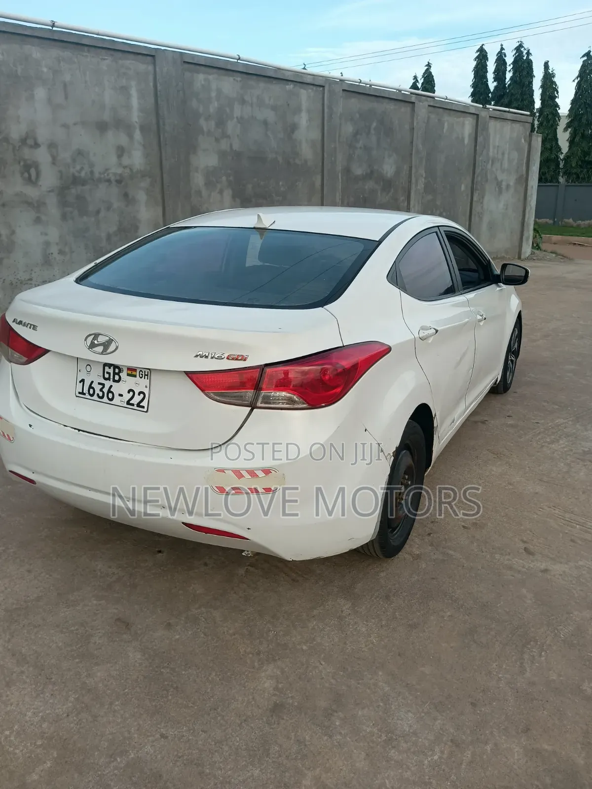 Hyundai Elantra 2013 White