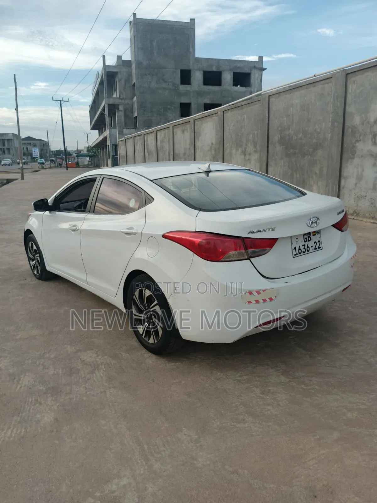 Hyundai Elantra 2013 White