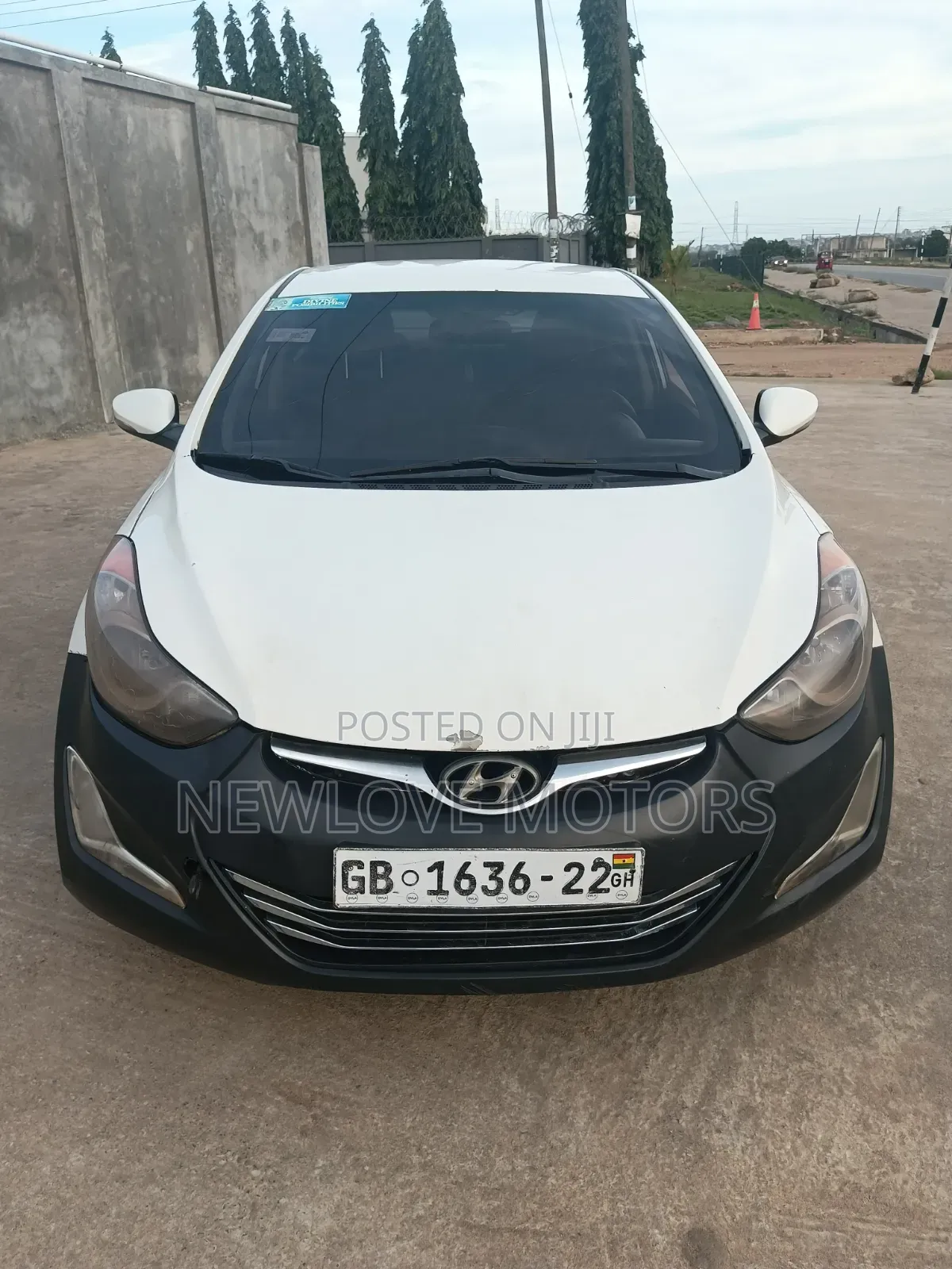 Hyundai Elantra 2013 White