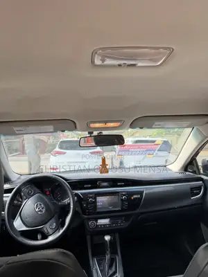 Toyota Corolla 2016 Blue