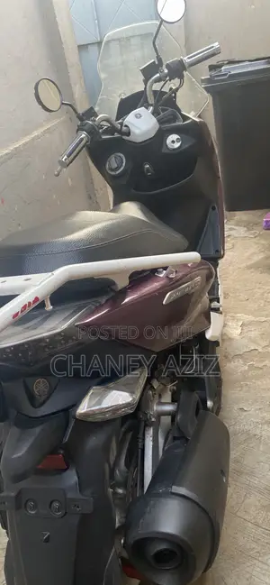 Yamaha Majesty 2024 Brown