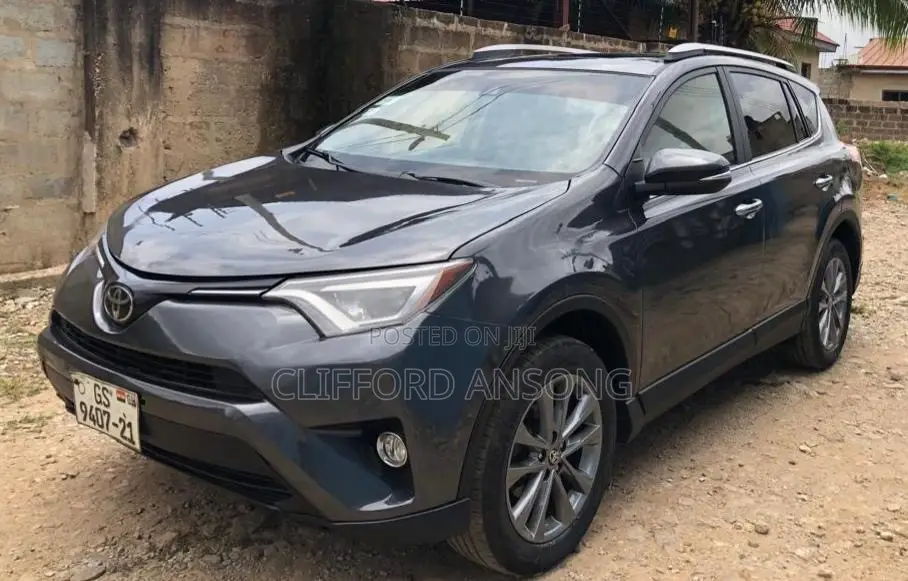 Toyota RAV4 Limited 4dr SUV AWD (2.5L 4cyl 6A) 2018 Gray