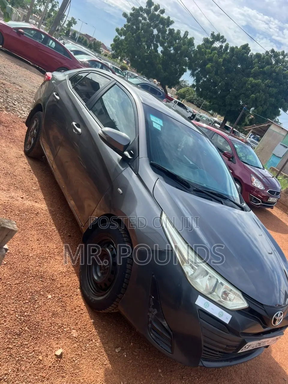Toyota Yaris 2019 Gray